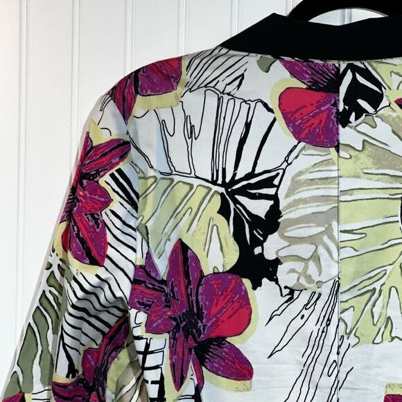 ZOZO Button Up Tropical Floral Top Women’s Large Black/White Multicolor Cuffed - Picture 8 of 10